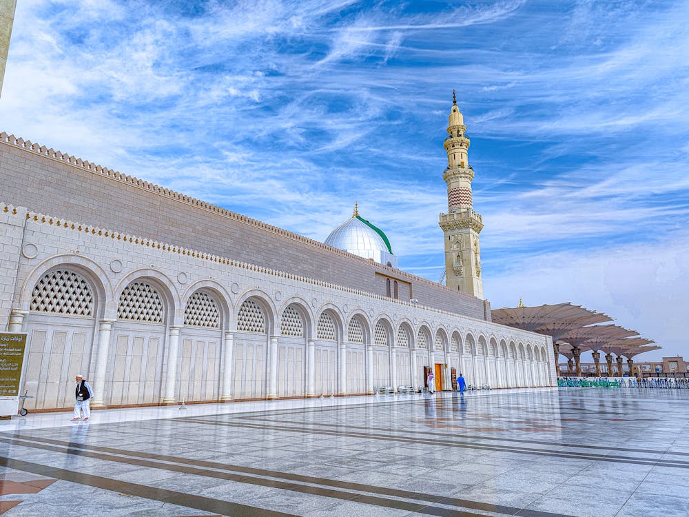 عمرة المولد النبوى